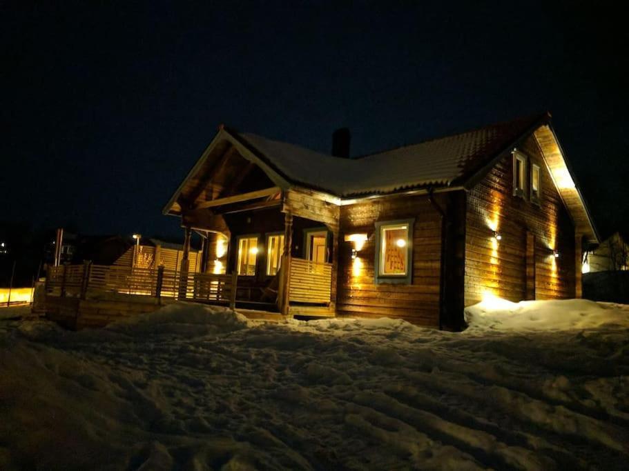 Cabin In Bruksvallarna Ngoại thất bức ảnh
